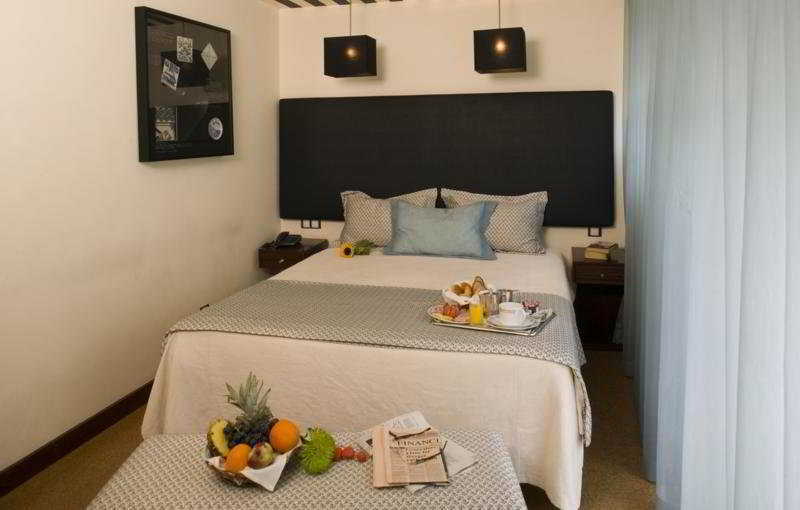 Hotel Principe Real Lissabon Zimmer foto
